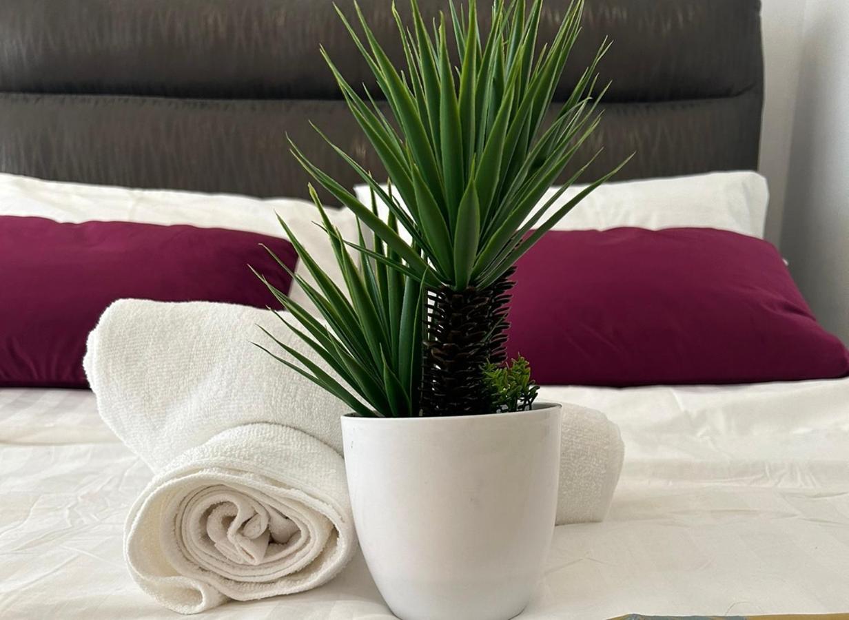 Muji Style Riverbank Level 10 Apartment Kuching