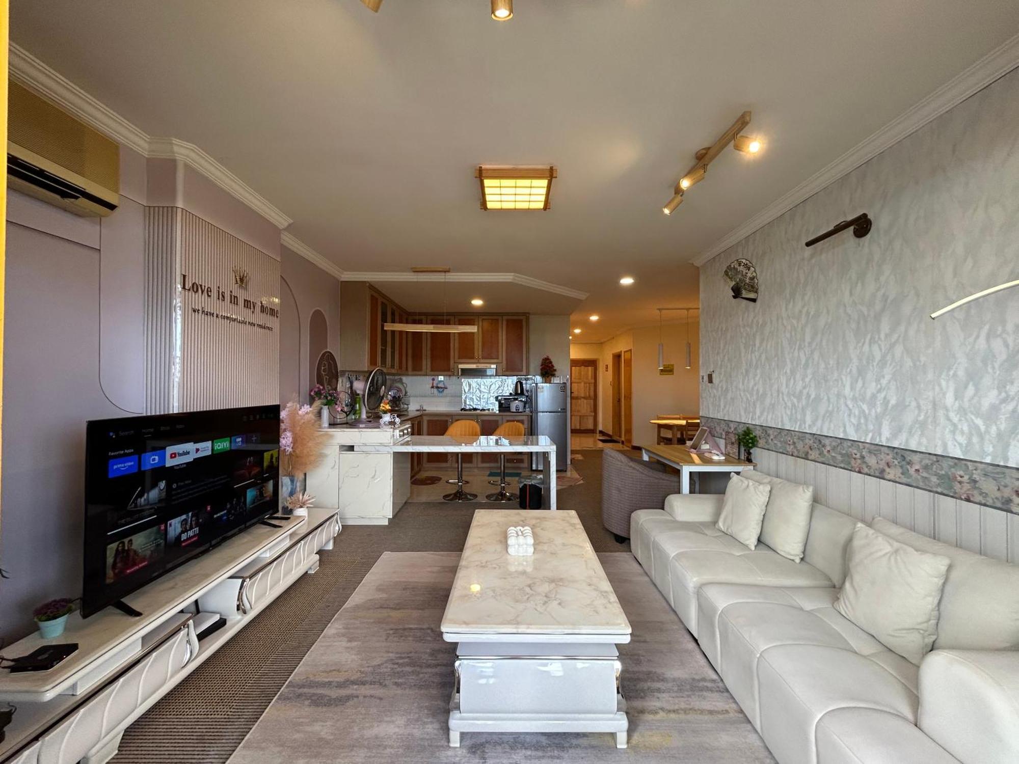 Muji Style Riverbank Level 10 Apartment